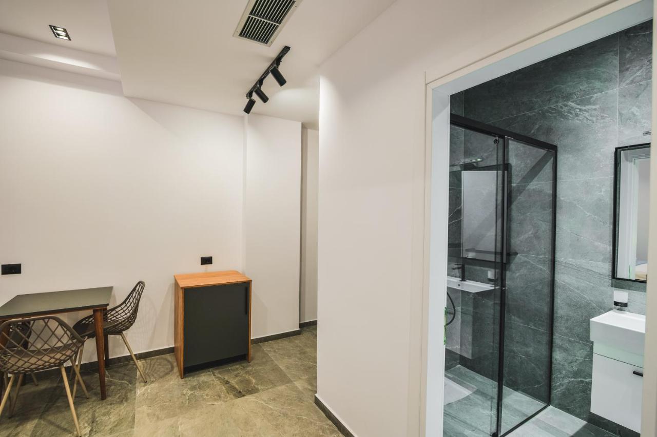 Jad Rooms Sarande Exterior photo
