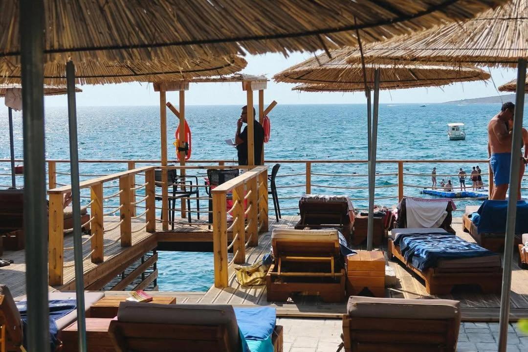 Jad Rooms Sarande Exterior photo