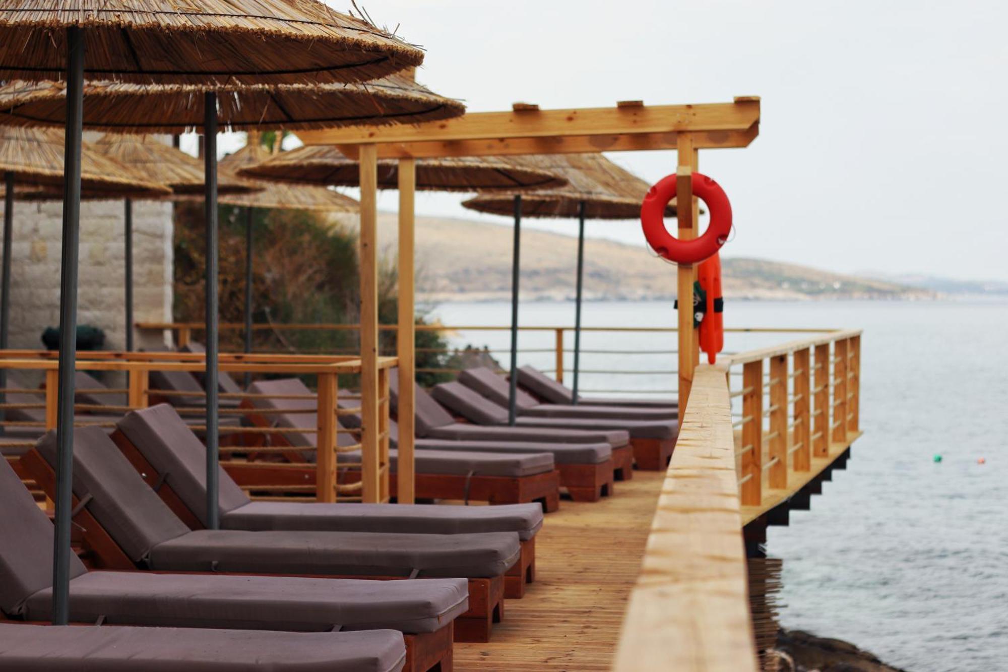 Jad Rooms Sarande Exterior photo